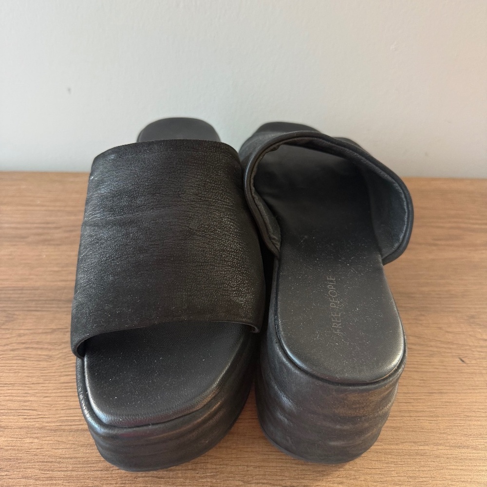 Free people platform sandal